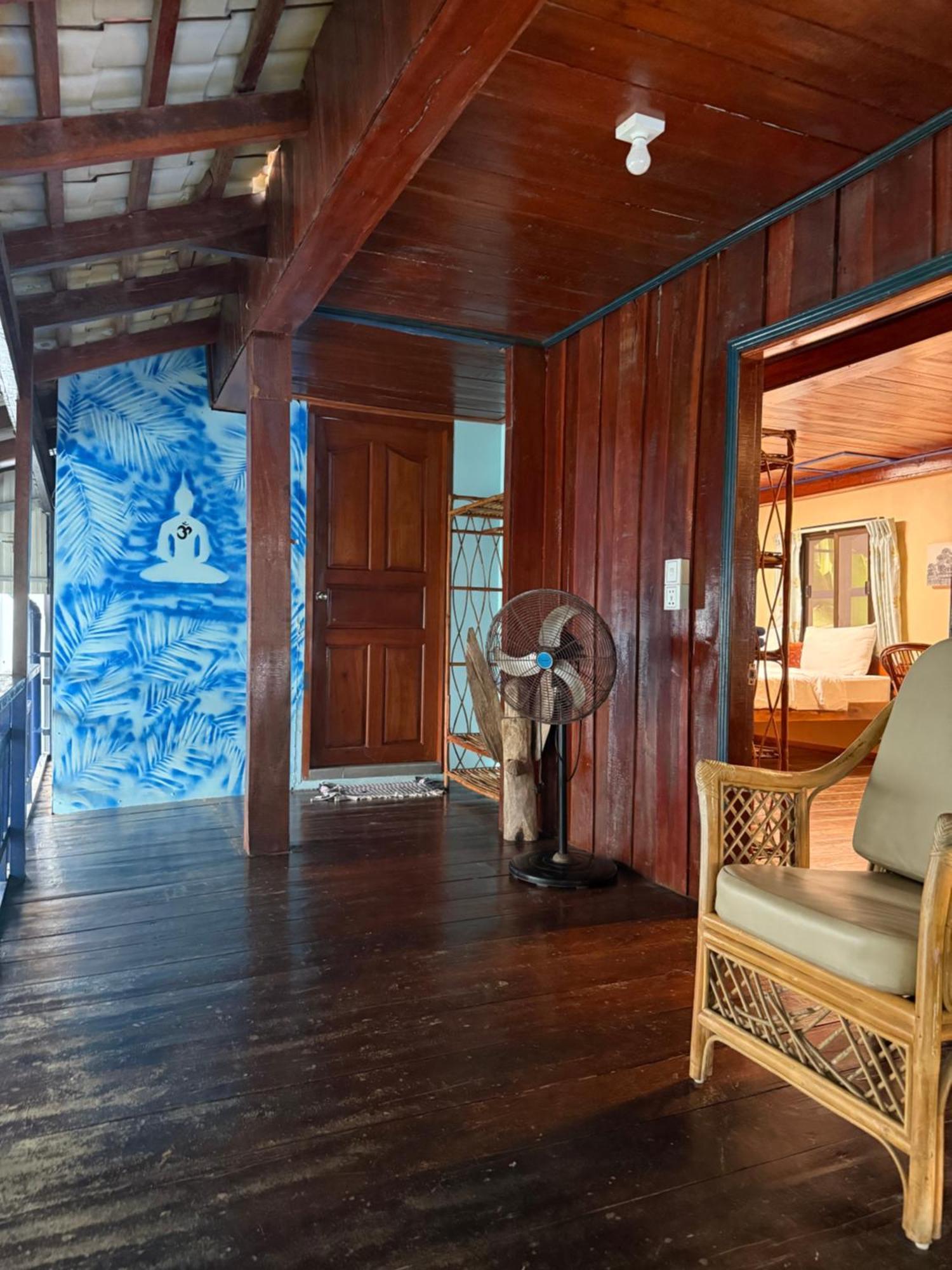 Villa Blue Lagoon Sihanoukville Ngoại thất bức ảnh